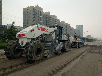 水泥撒布車(chē)出租